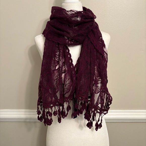 Pretty Persuasions scarf, characterized by its lace-like texture - Picture 1 of 14